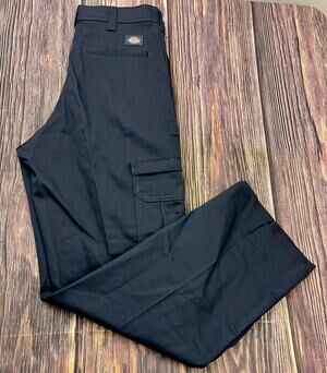 NWT Dickies Cargo Navy Blue Pants Straight Leg Mens 32x32 (Actual 32x32)
